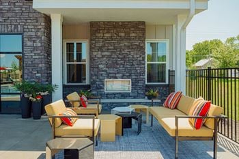 Outdoor lounge